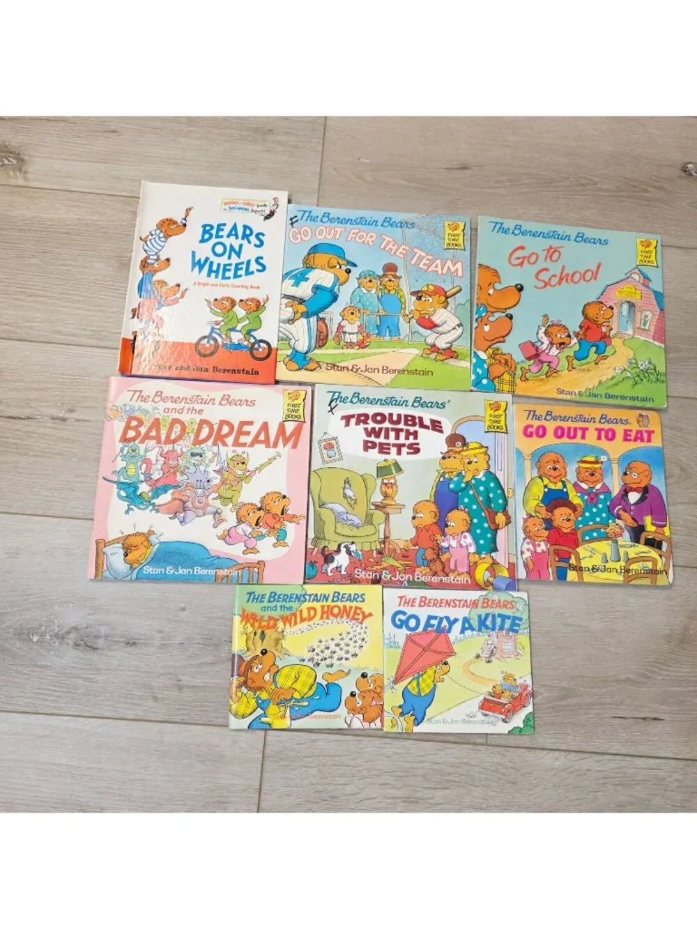 8 Mix Berenstain Bears Books HC Paperback Grandma On Wheels Bad Dream Eat School